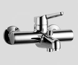 Bademischer Wamas001  A153mm mit Zubehör